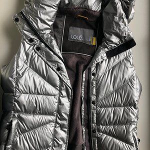 LOLË silver vest